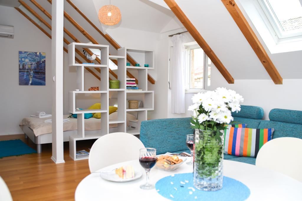 Tragos Lemon Tree Apartment โตรกีร์ ภายนอก รูปภาพ